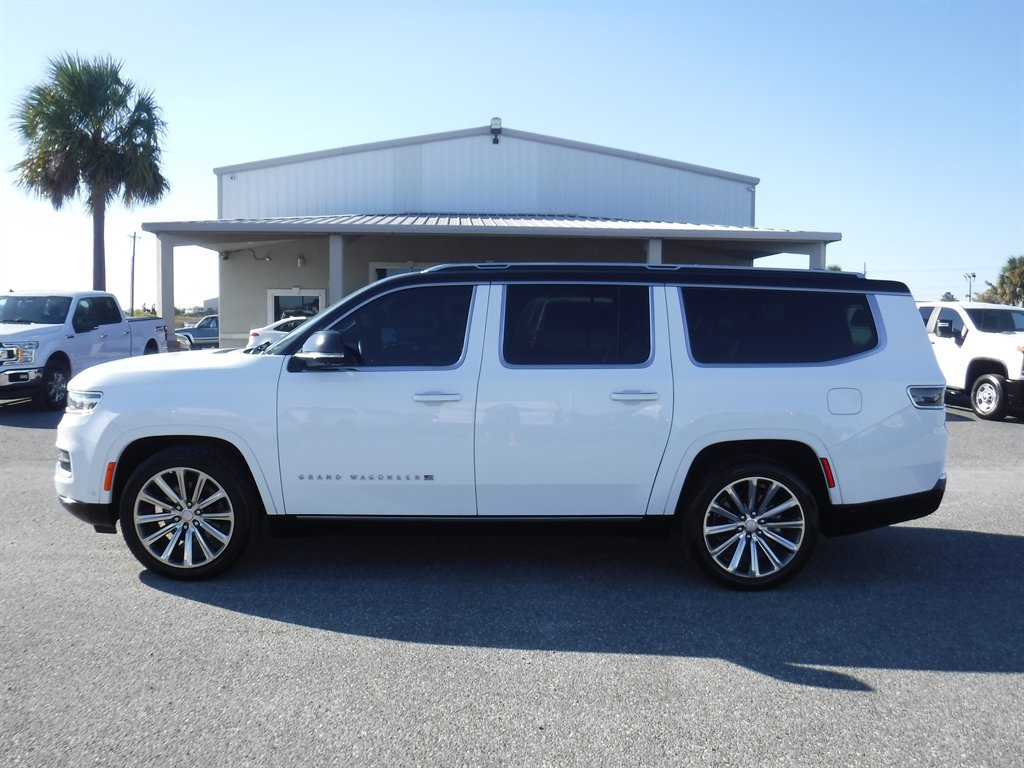 Used 2023 Jeep Grand Wagoneer L Series II image 1