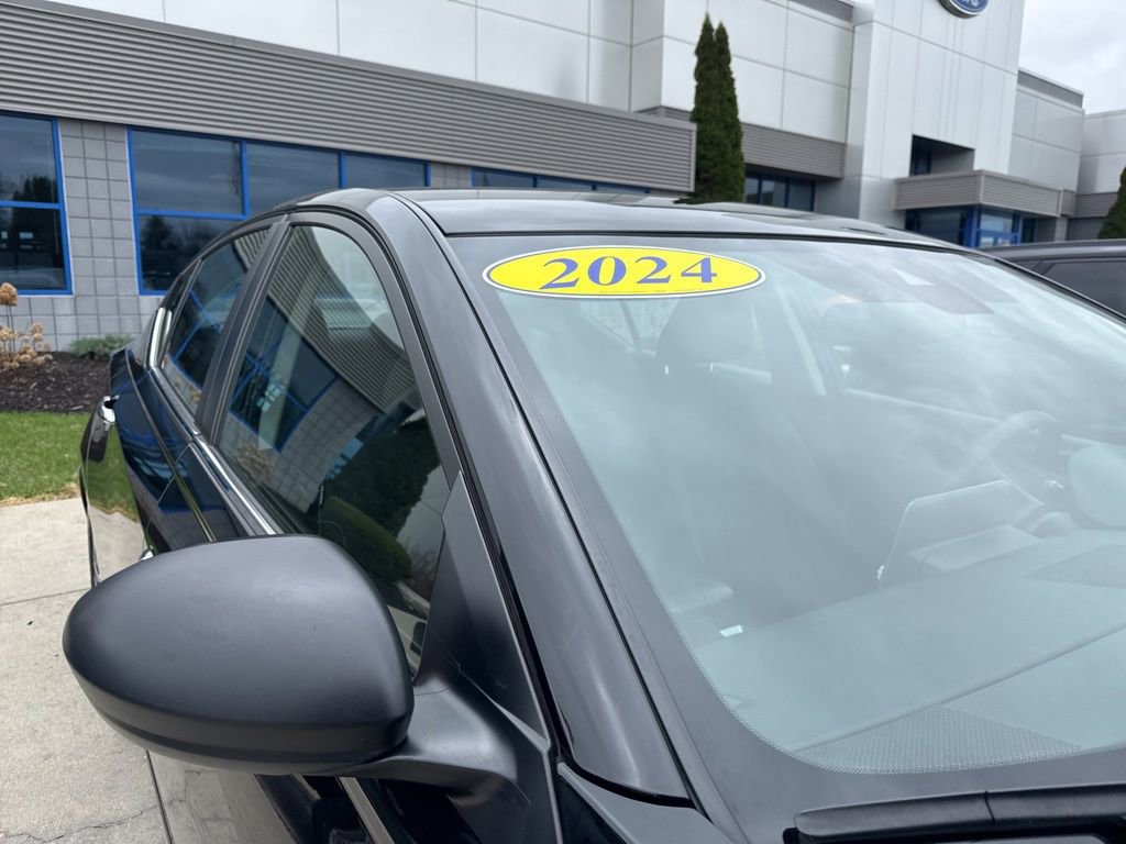 Used 2024 Nissan Altima 2.5 SV image 15