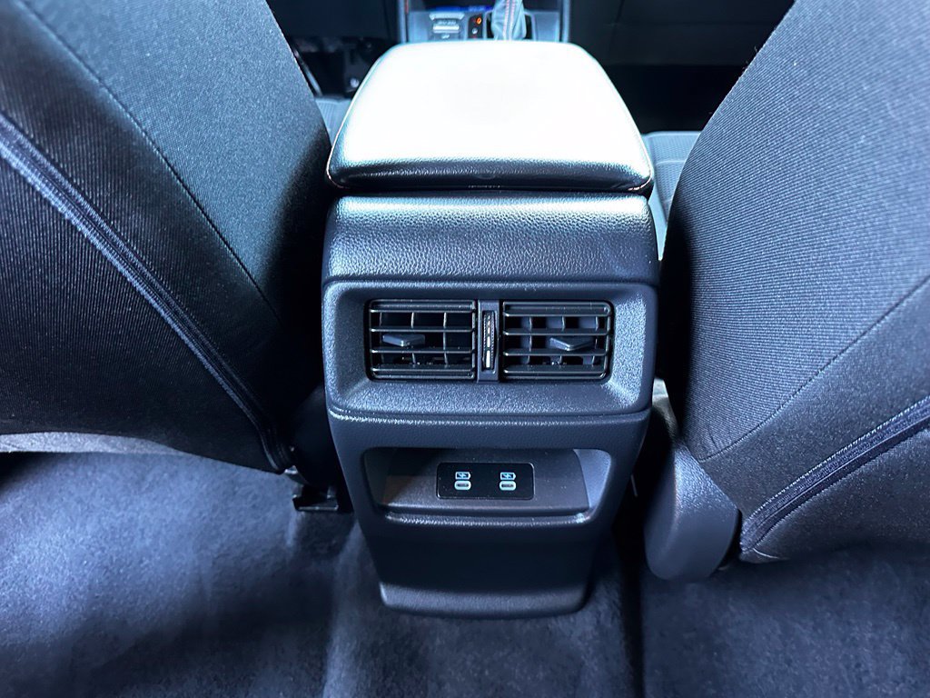 Used 2025 Honda CR-V Sport image 22