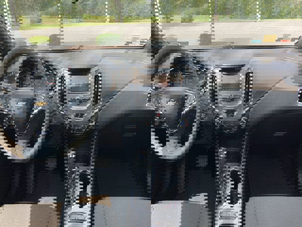 Used 2021 Chevrolet Equinox LT image 16