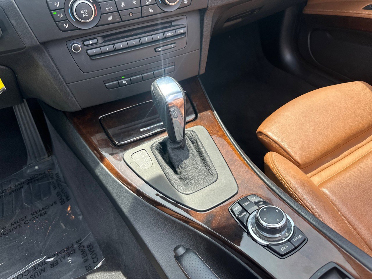 Used 2013 BMW 335i Convertible RWD image 21