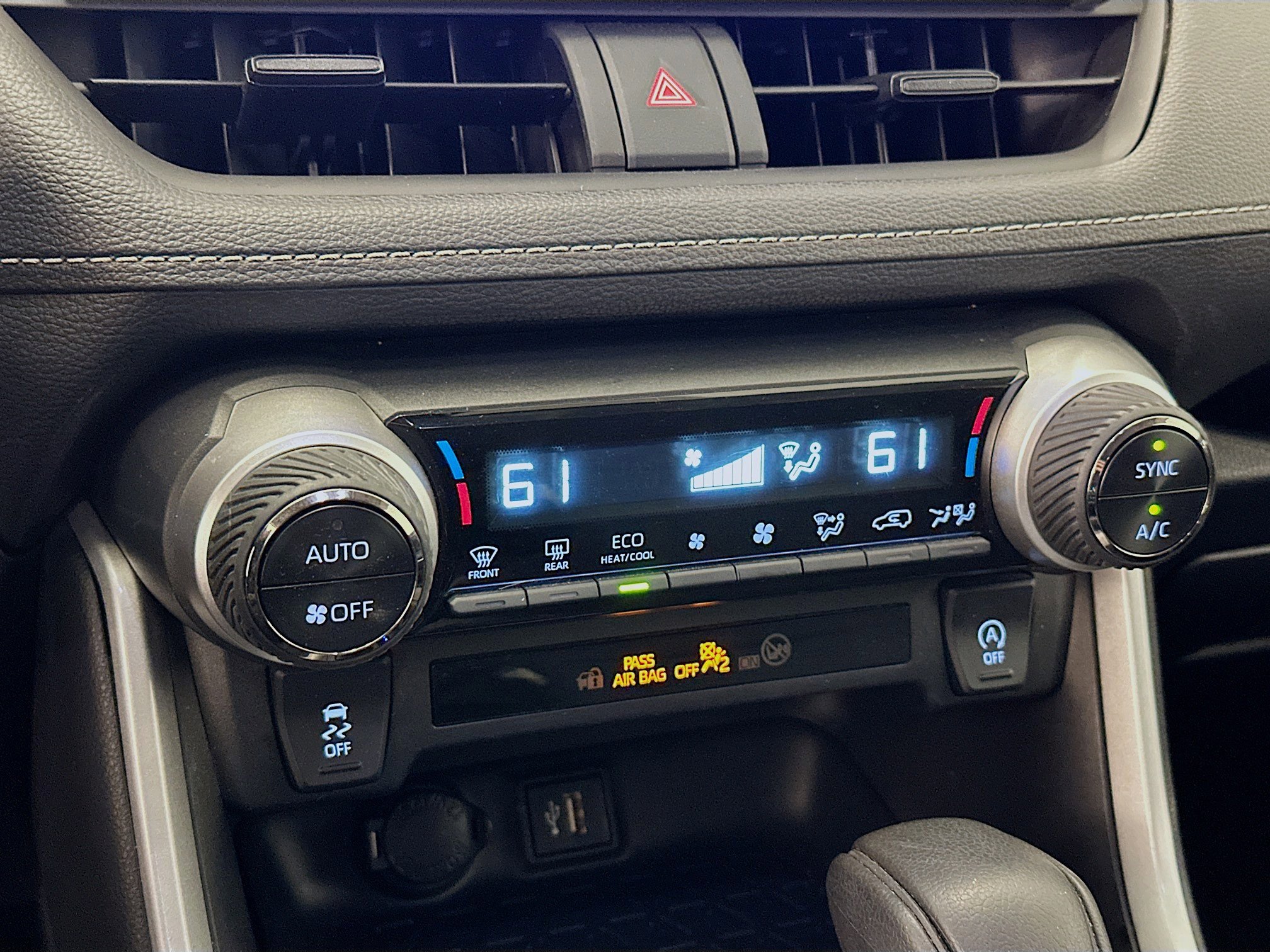 Used 2024 Toyota RAV4 XLE image 24