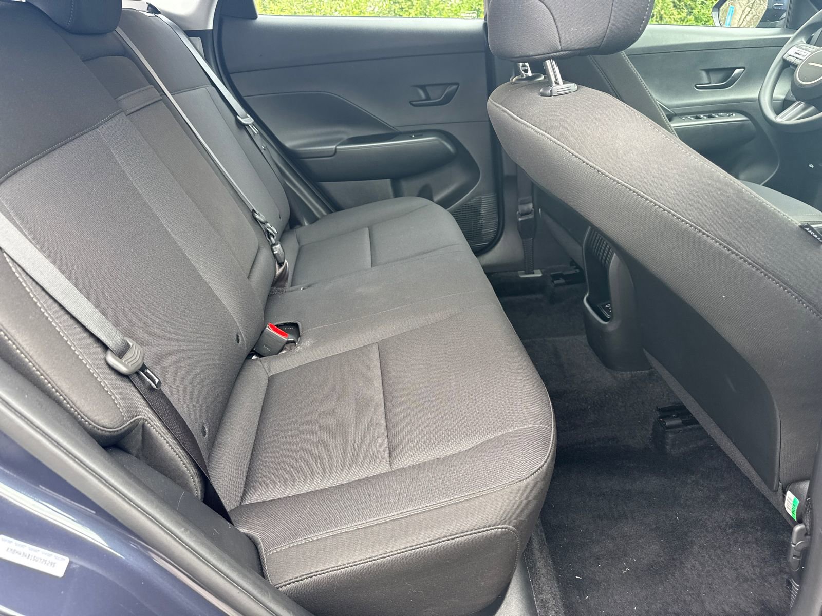 Used 2025 Hyundai Kona SE image 15