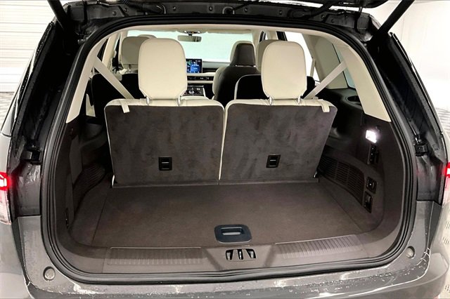 Used 2024 Lincoln Aviator Black Label w/ Dynamic Handling Package image 41