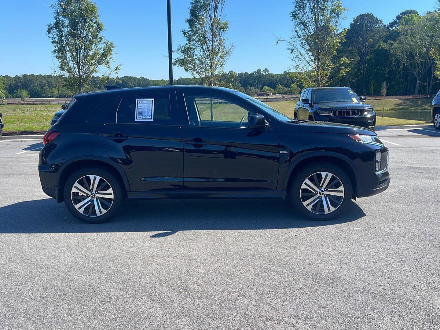 Used 2024 Mitsubishi Outlander Sport ES AWD/4WD image 8