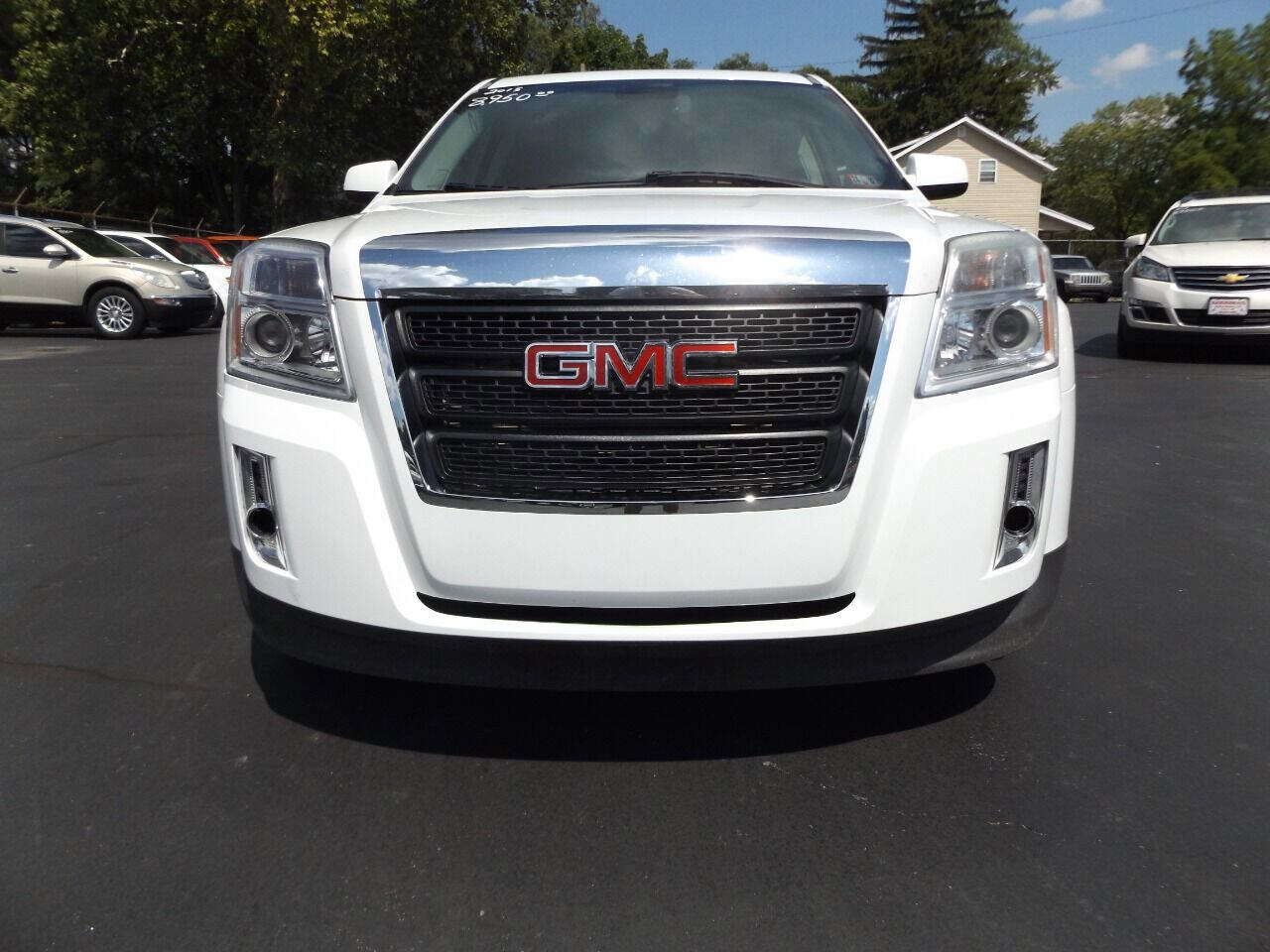 Used 2015 GMC Terrain SLE image 3