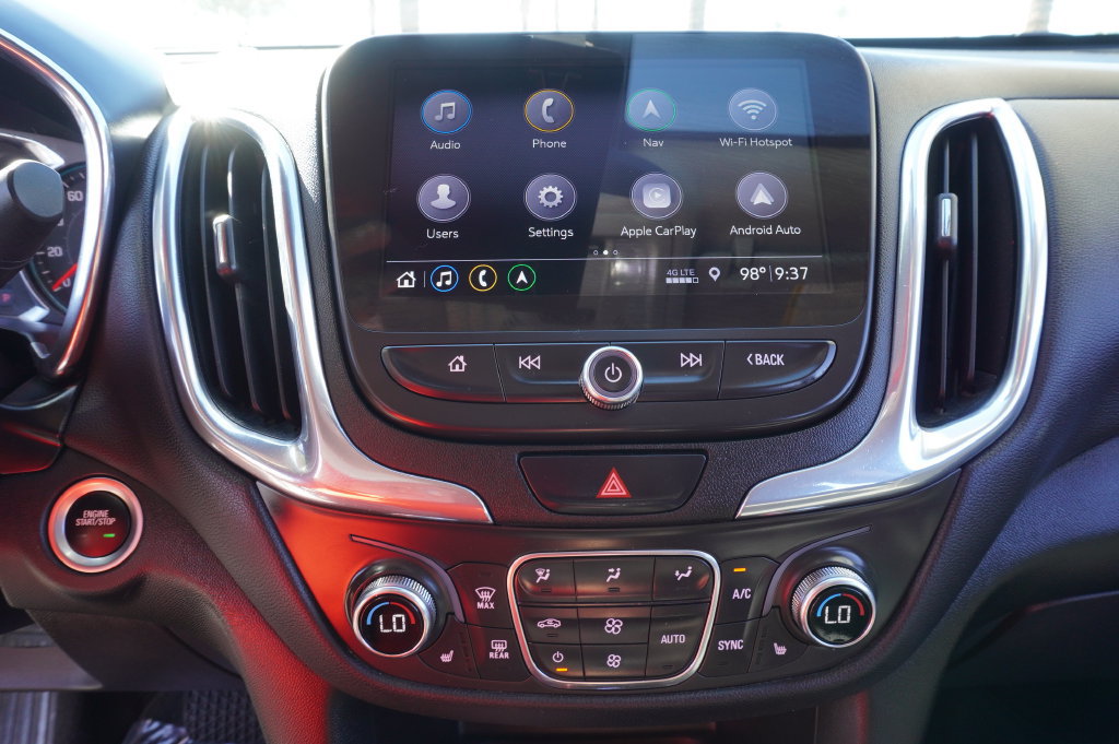 Used 2020 Chevrolet Equinox LT FWD image 19