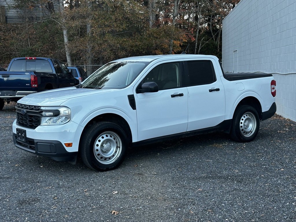 Used 2022 Ford Maverick XL image 4