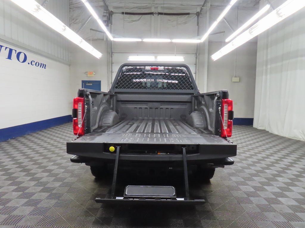 Used 2024 Ford F350 Lariat w/ Sport Appearance Package image 35