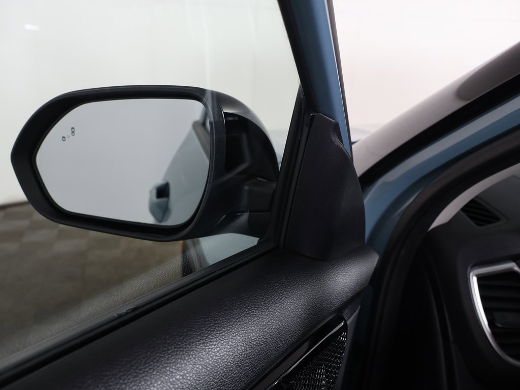 Used 2025 Kia Seltos S image 34