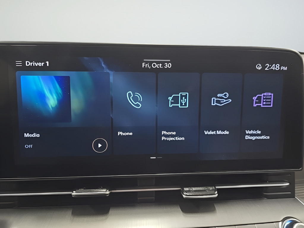 Used 2025 Hyundai Kona SEL FWD image 32