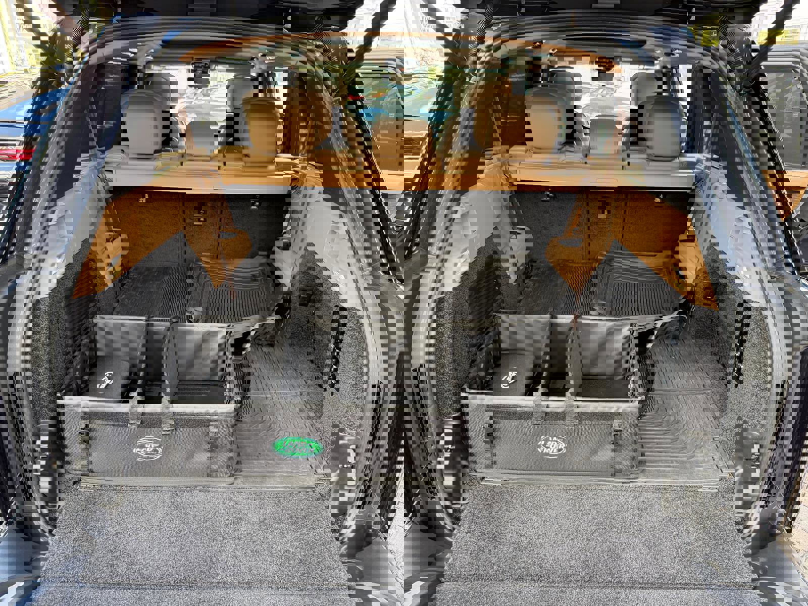 Used 2024 Land Rover Range Rover Long Wheelbase Autobiography image 63