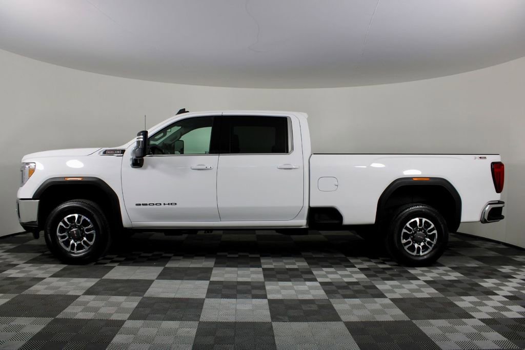 Used 2023 GMC Sierra 3500 SLE w/ SLE Convenience Package image 5