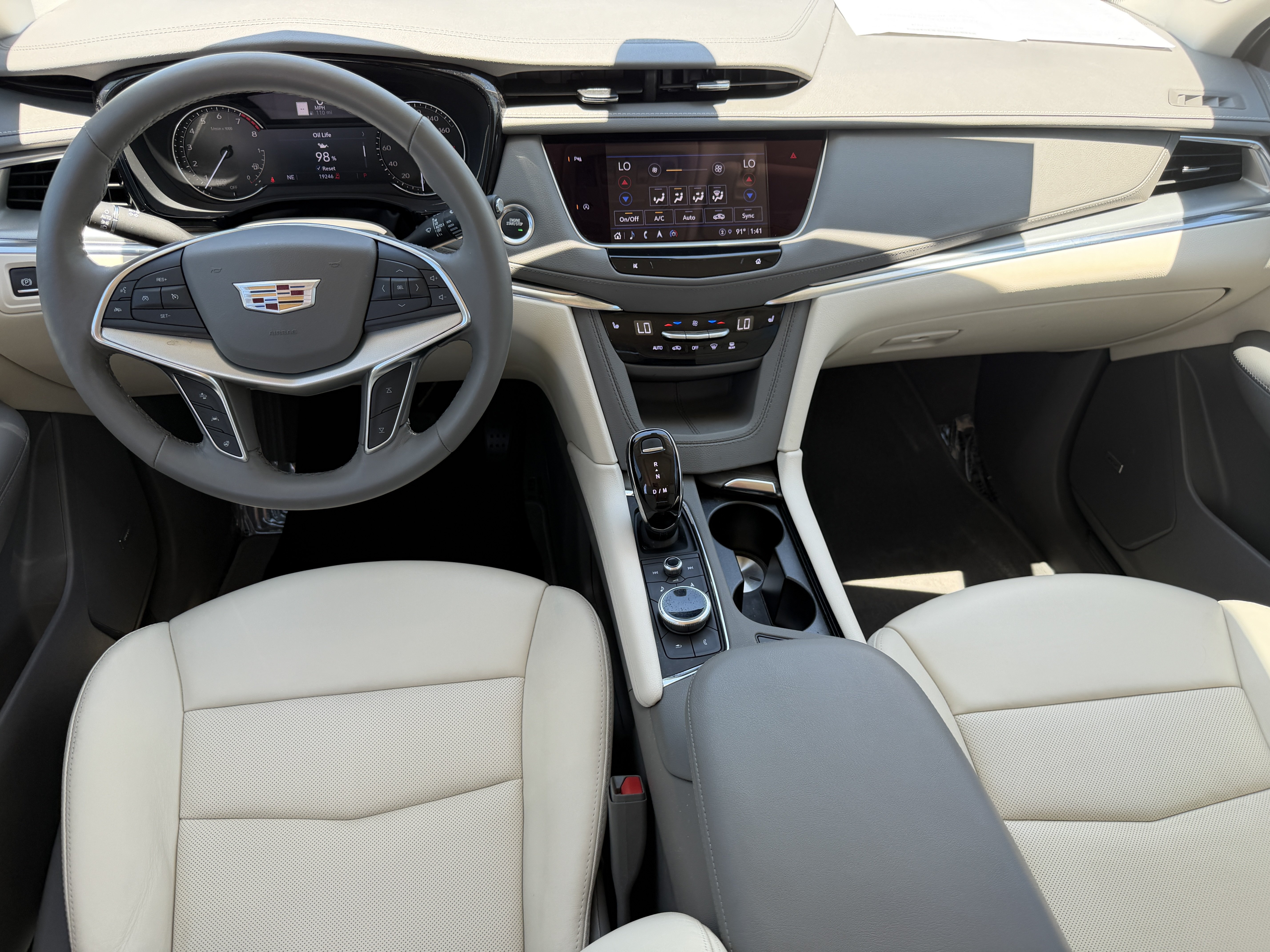 Certified 2023 Cadillac XT5 Premium Luxury FWD image 13