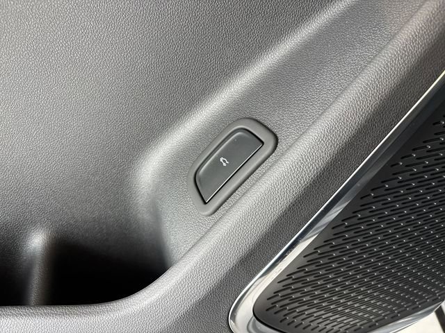 New 2026 Chevrolet Traverse High Country image 28