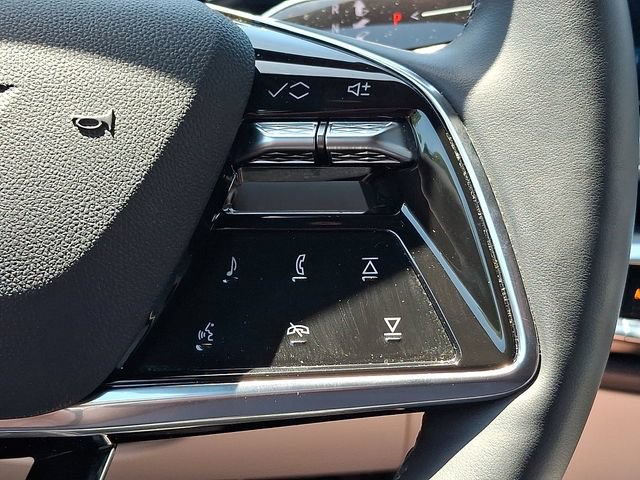 Certified 2024 Cadillac Lyriq Sport w/ LPO, Floor Liner Package AWD/4WD image 25
