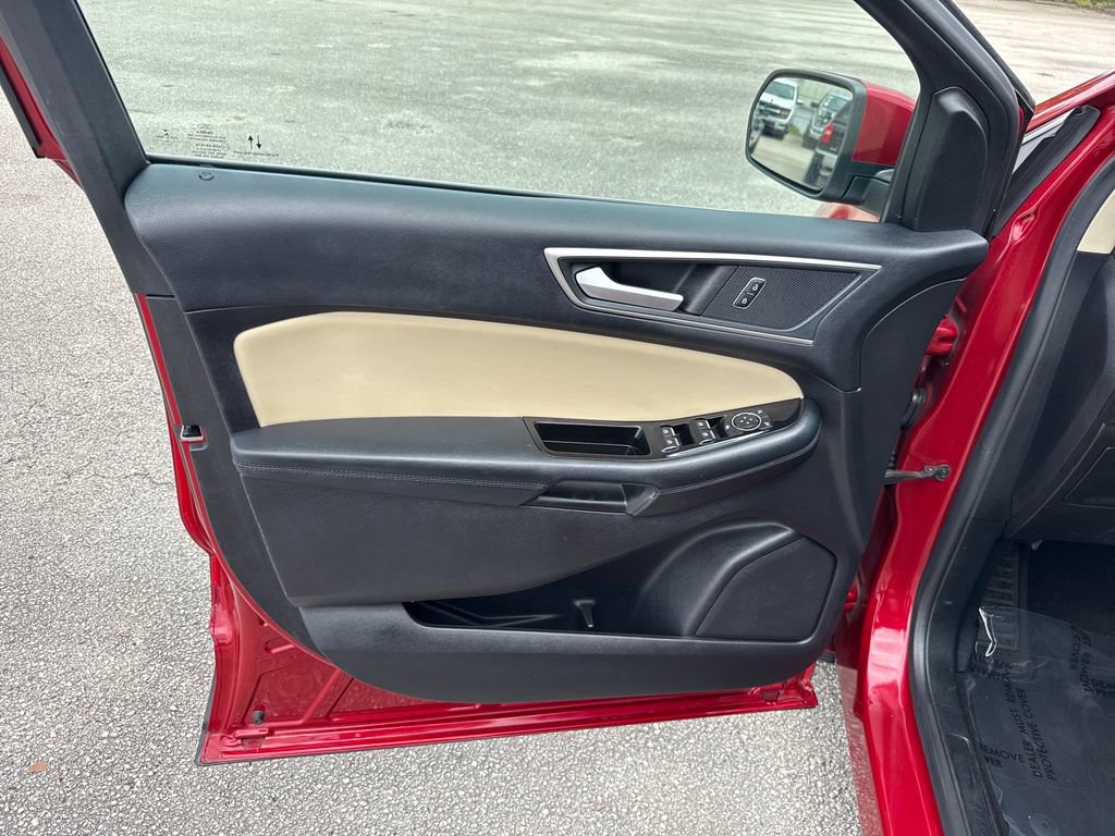 Certified 2020 Ford Edge SEL w/ Convenience Package image 13