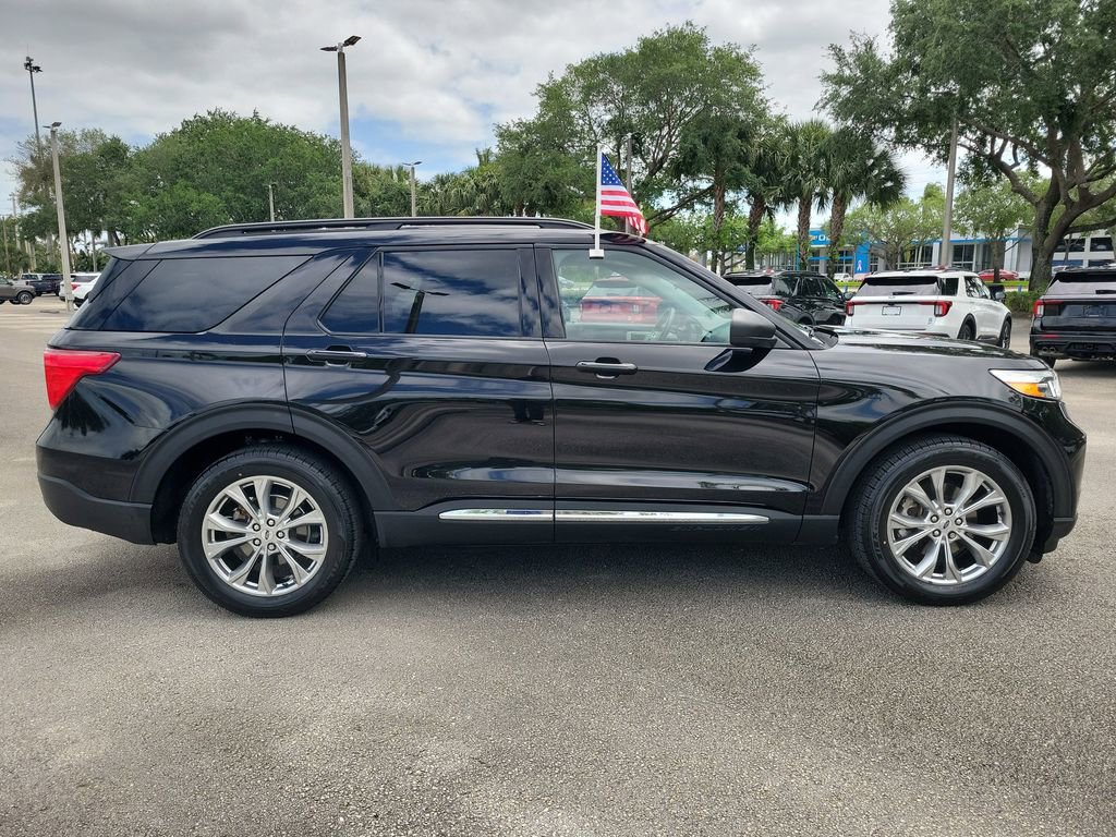 Certified 2023 Ford Explorer XLT w/ Equipment Group 202A image 6