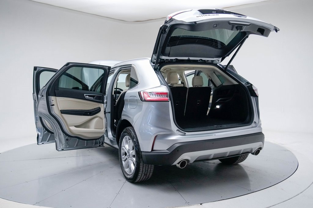 Used 2022 Ford Edge Titanium image 19