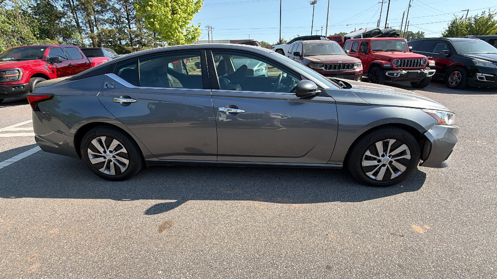 Used 2019 Nissan Altima 2.5 S FWD image 7