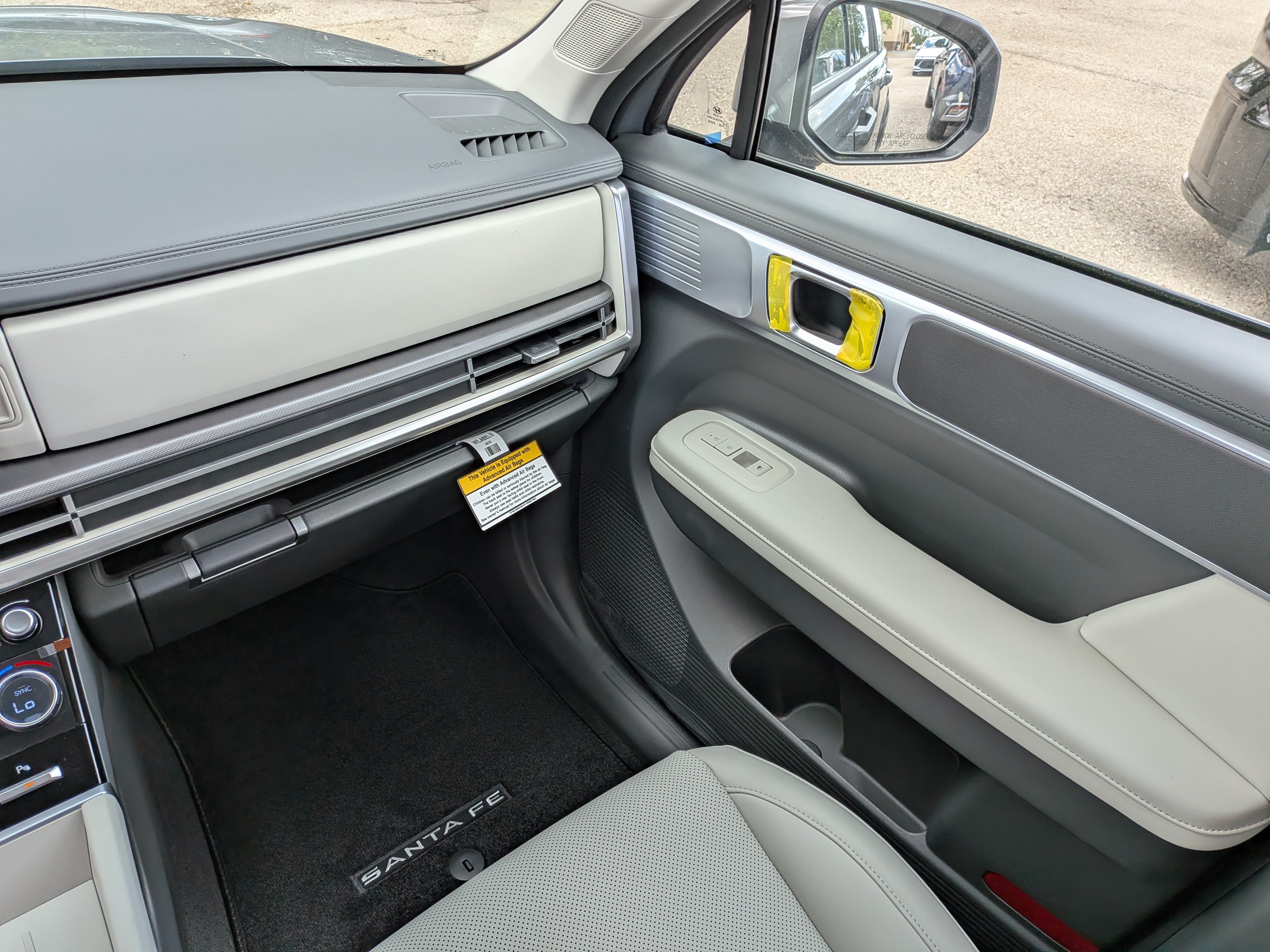 New 2026 Hyundai Santa Fe SE FWD image 17