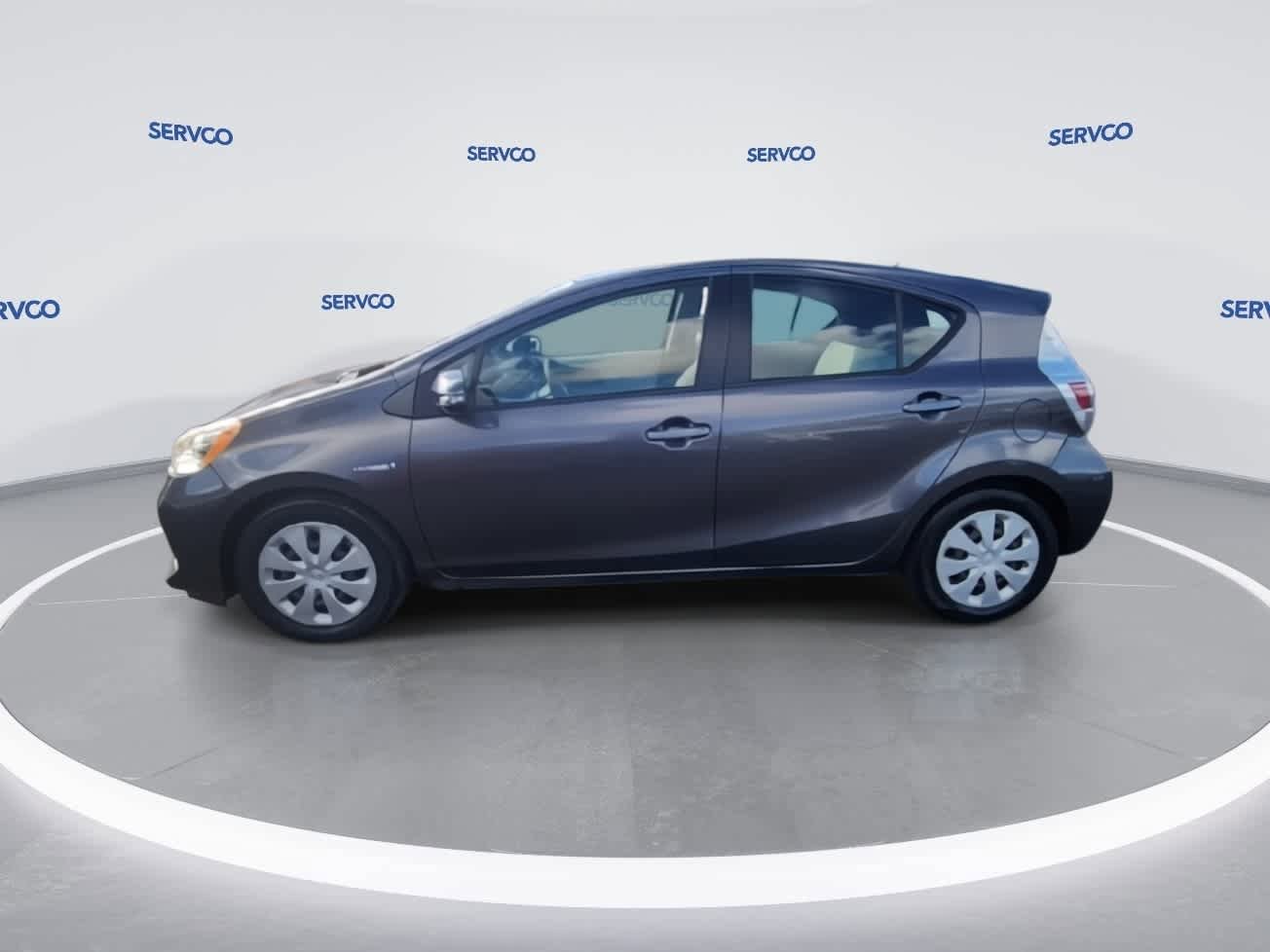 Used 2014 Toyota Prius C One FWD image 5