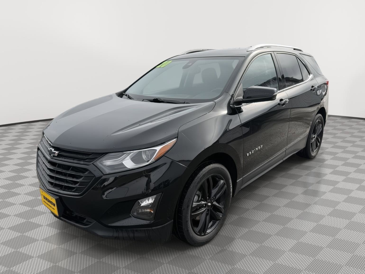 Used 2020 Chevrolet Equinox LT w/ Midnight Edition image 2