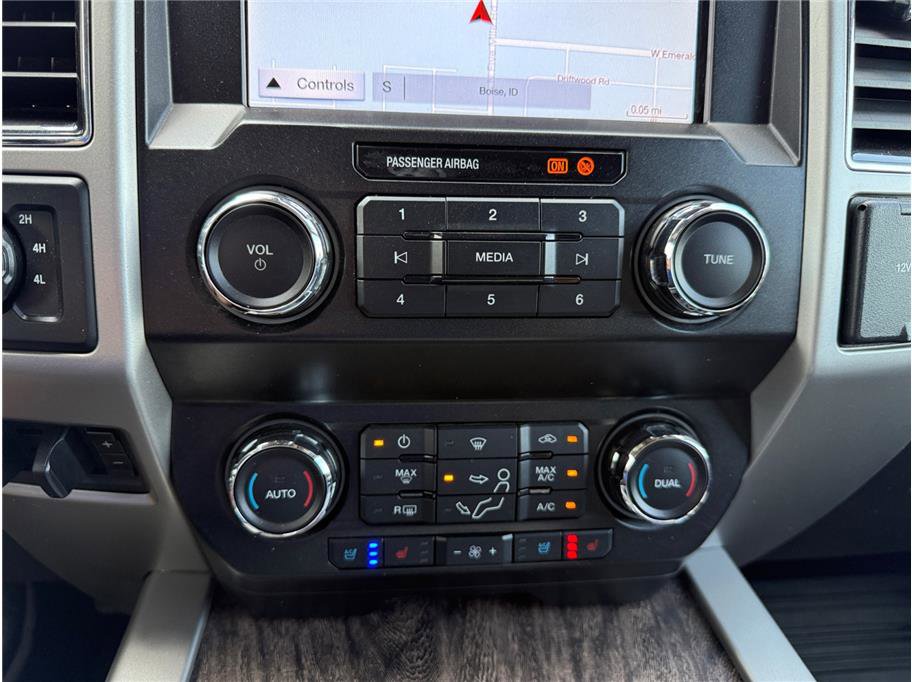 Used 2019 Ford F250 Lariat w/ Lariat Ultimate Package image 19