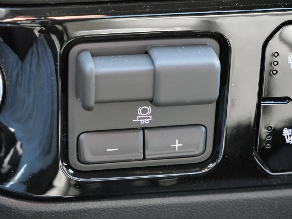 New 2026 GMC Sierra 1500 SLE image 49