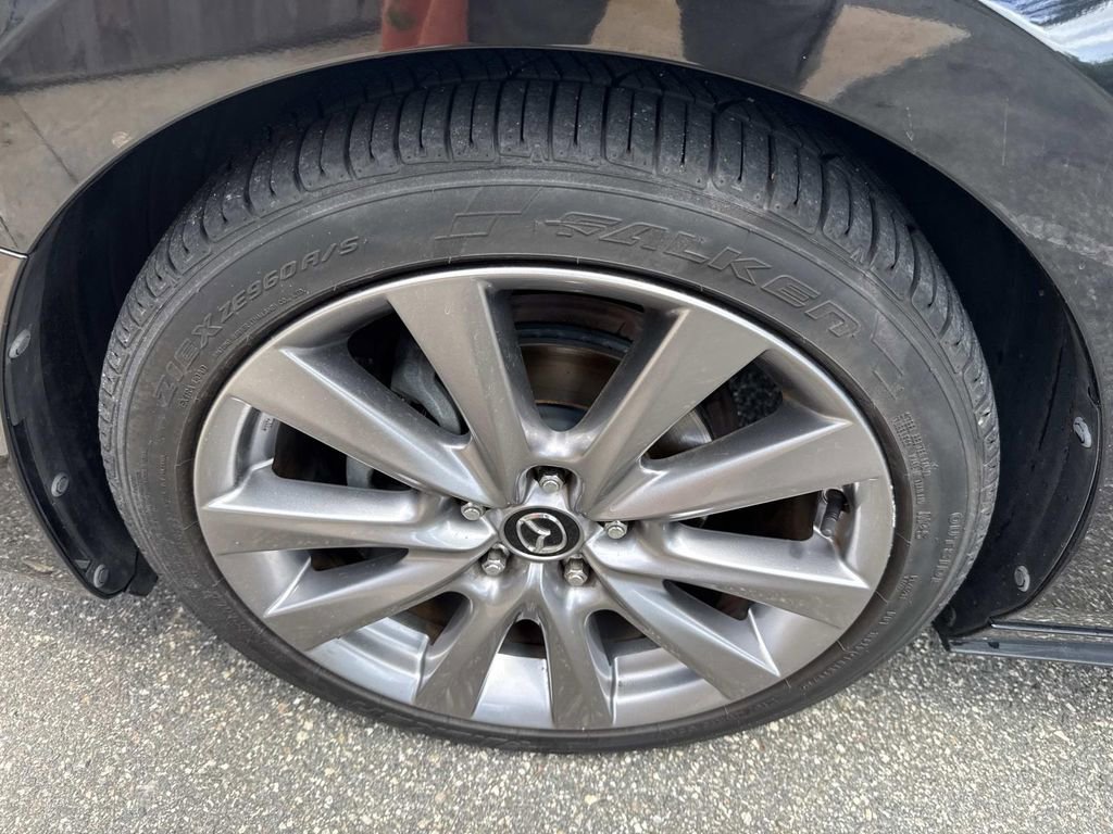 Used 2019 MAZDA MAZDA3 Sedan w/ Premium Package image 12