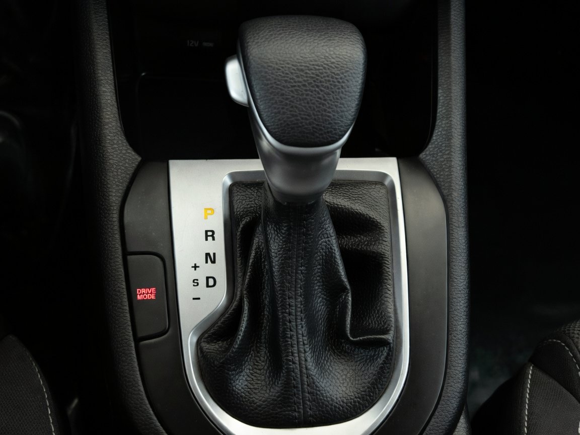 Used 2024 Kia Forte LXS FWD image 12