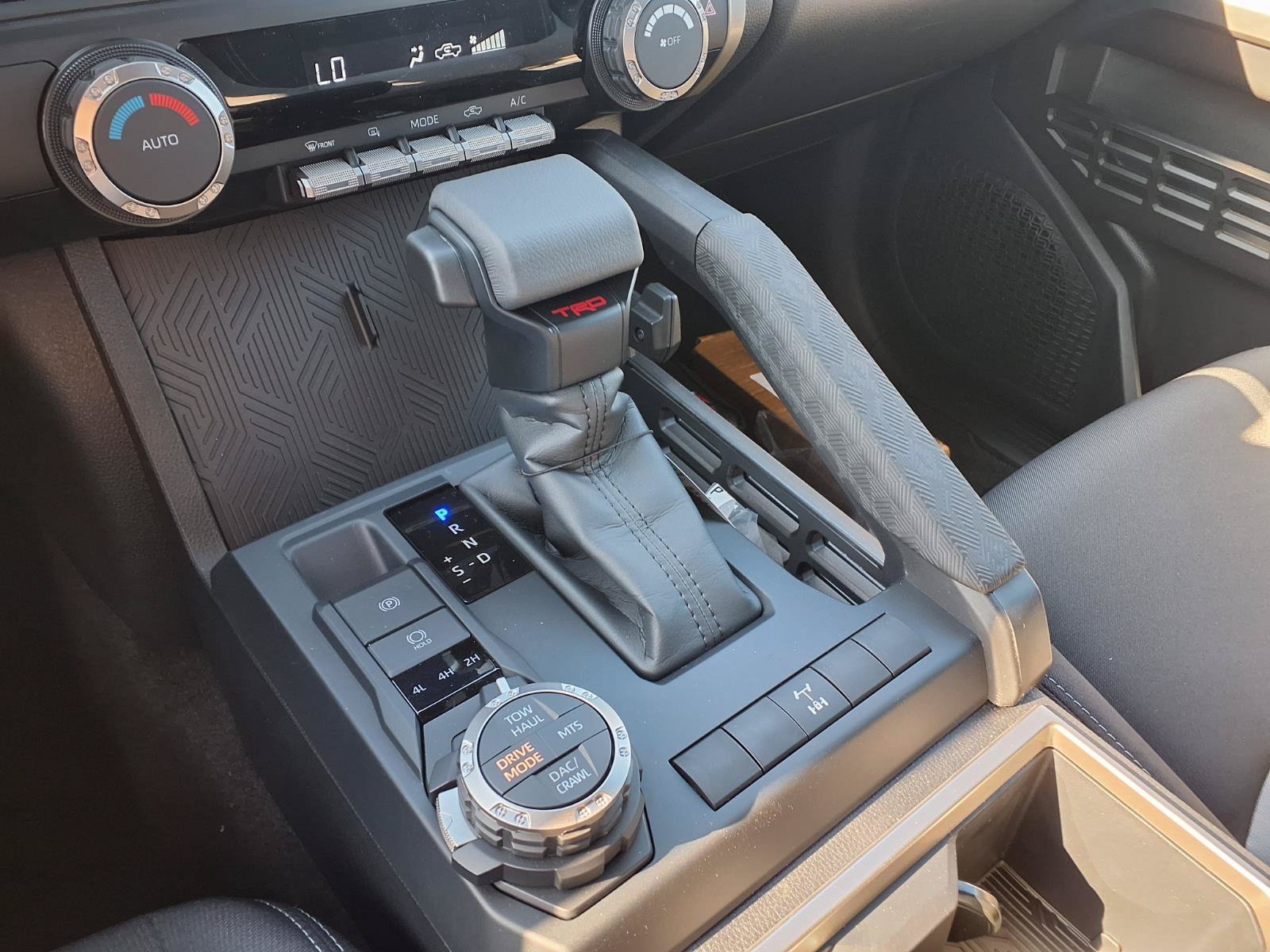 New 2026 Toyota Tacoma TRD Off-Road AWD/4WD image 15