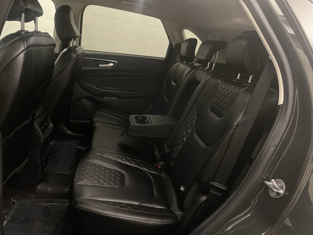Used 2023 Ford Edge Titanium AWD/4WD image 18