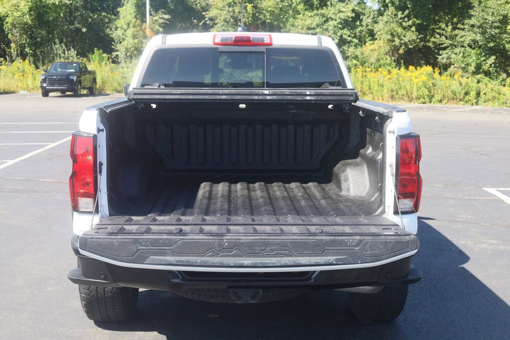 Used 2023 Chevrolet Colorado Trail Boss w/ Technology Package AWD/4WD image 26