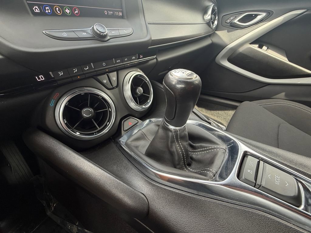 Used 2022 Chevrolet Camaro LS image 22