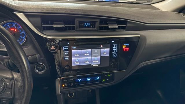 Used 2018 Toyota Corolla SE w/ Carpet Mat Package (TMS) FWD image 31