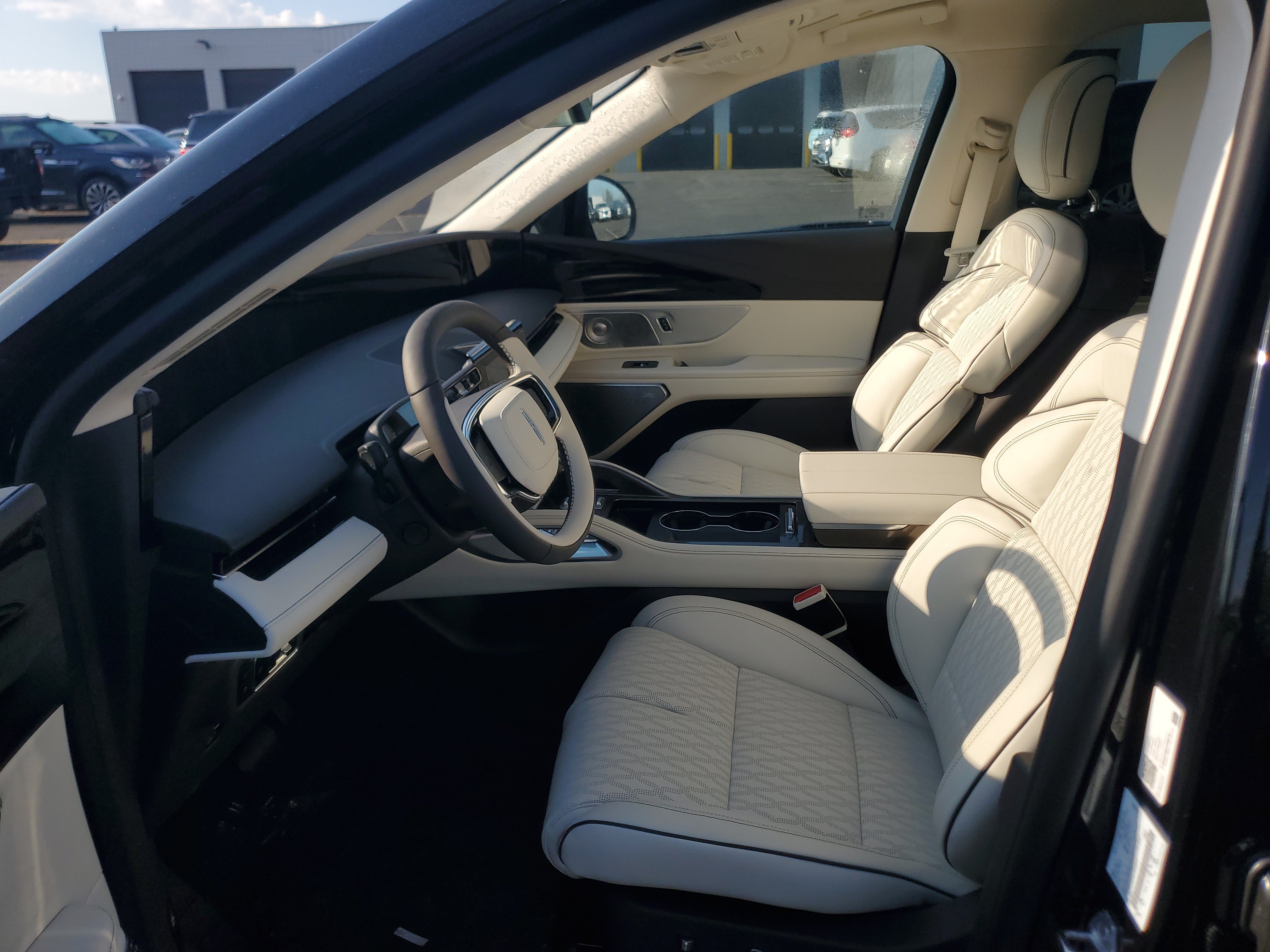 New 2026 Lincoln Nautilus Black Label AWD/4WD image 10