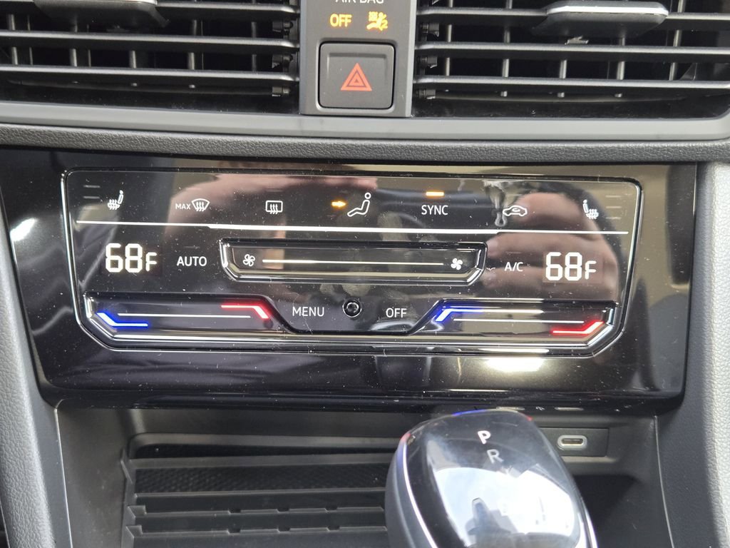 New 2026 Volkswagen Jetta SE FWD image 15