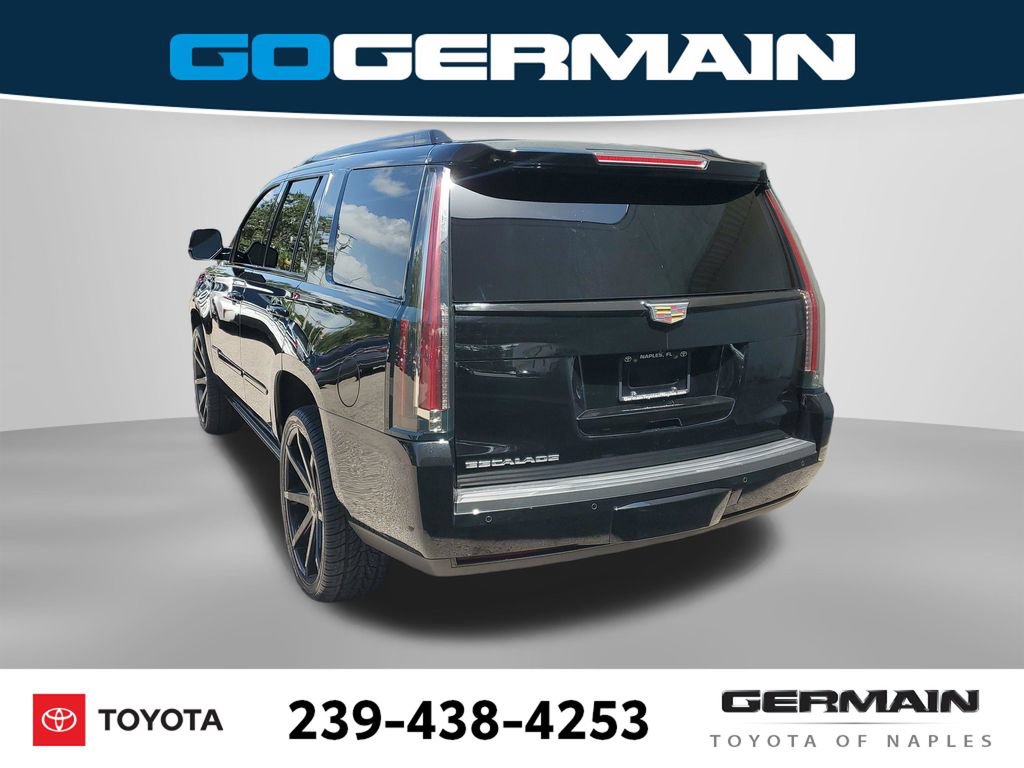 Used 2016 Cadillac Escalade Premium AWD/4WD image 12