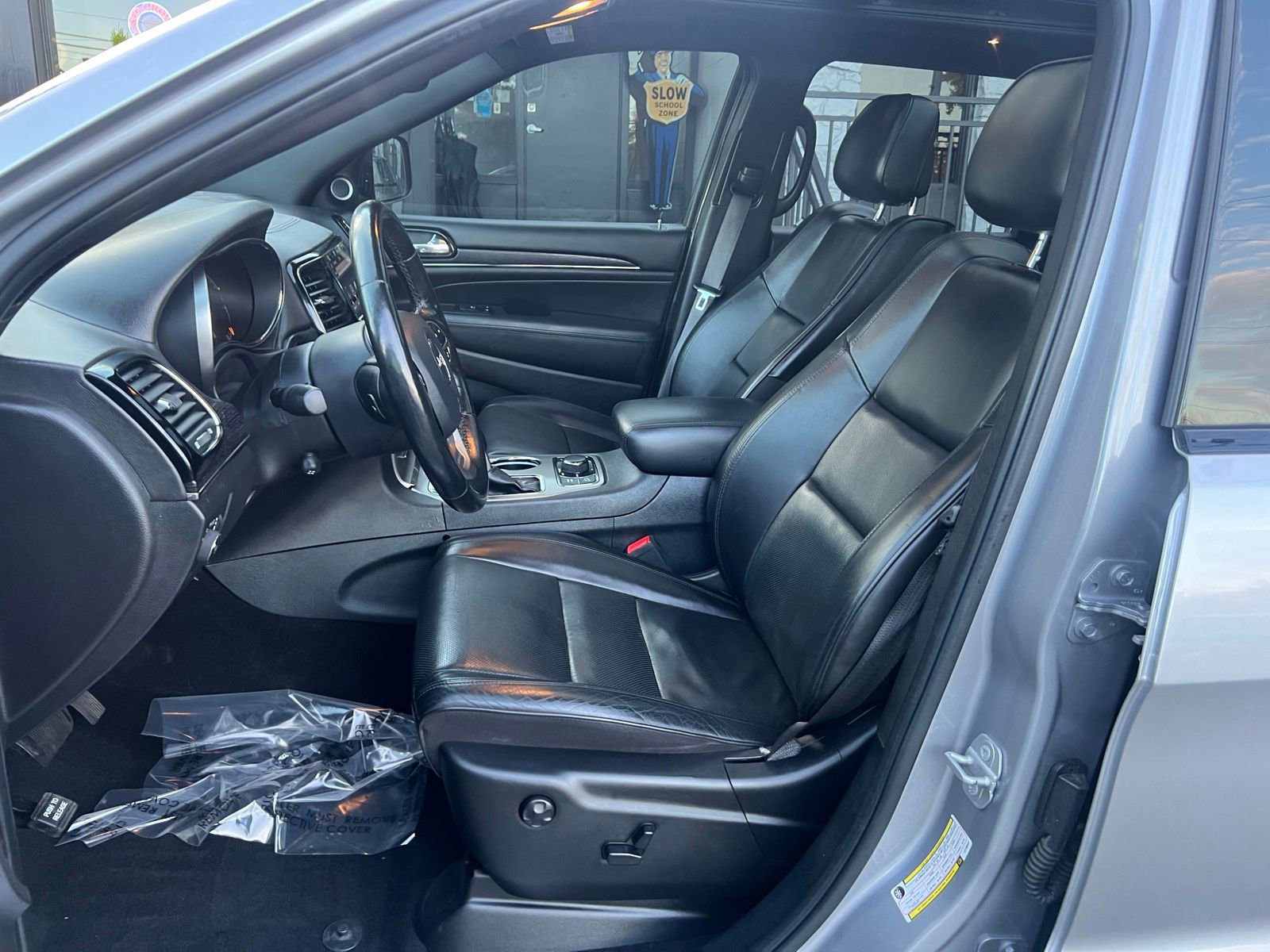 Used 2020 Jeep Grand Cherokee High Altitude AWD/4WD image 17