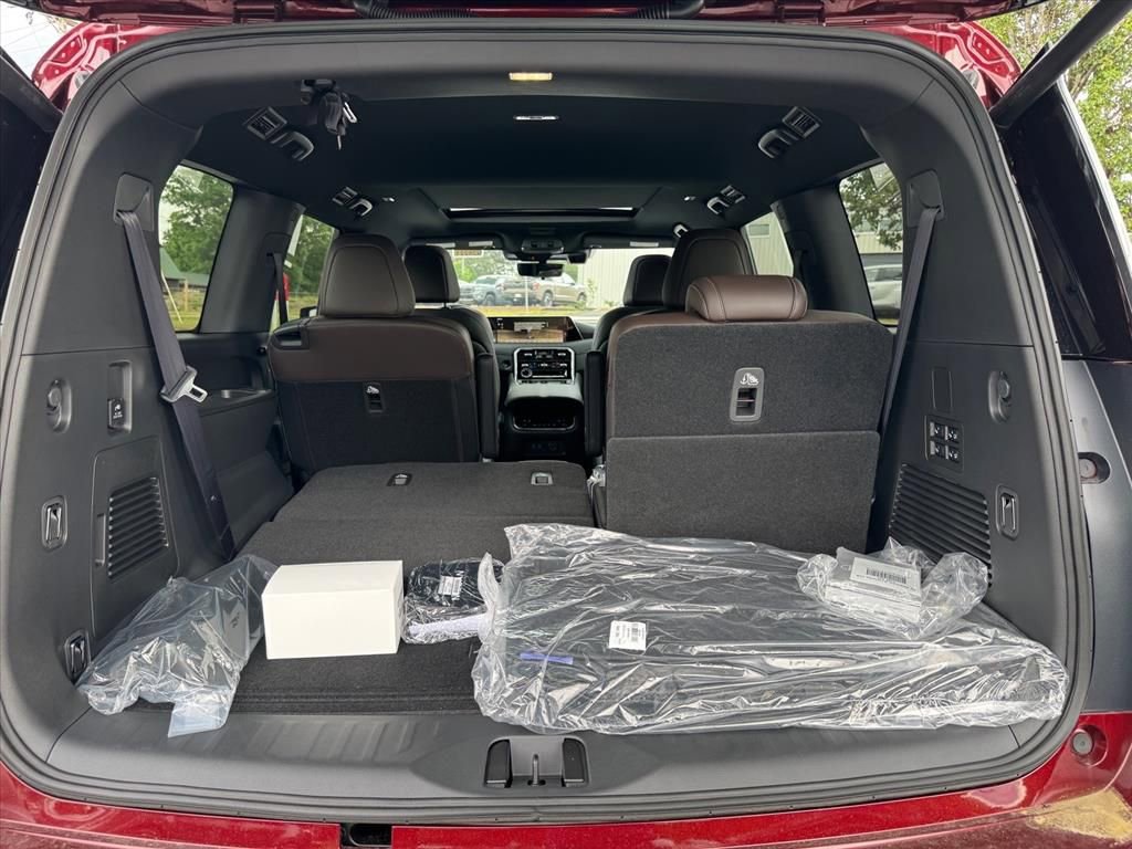 New 2026 Nissan Armada Platinum RWD image 10