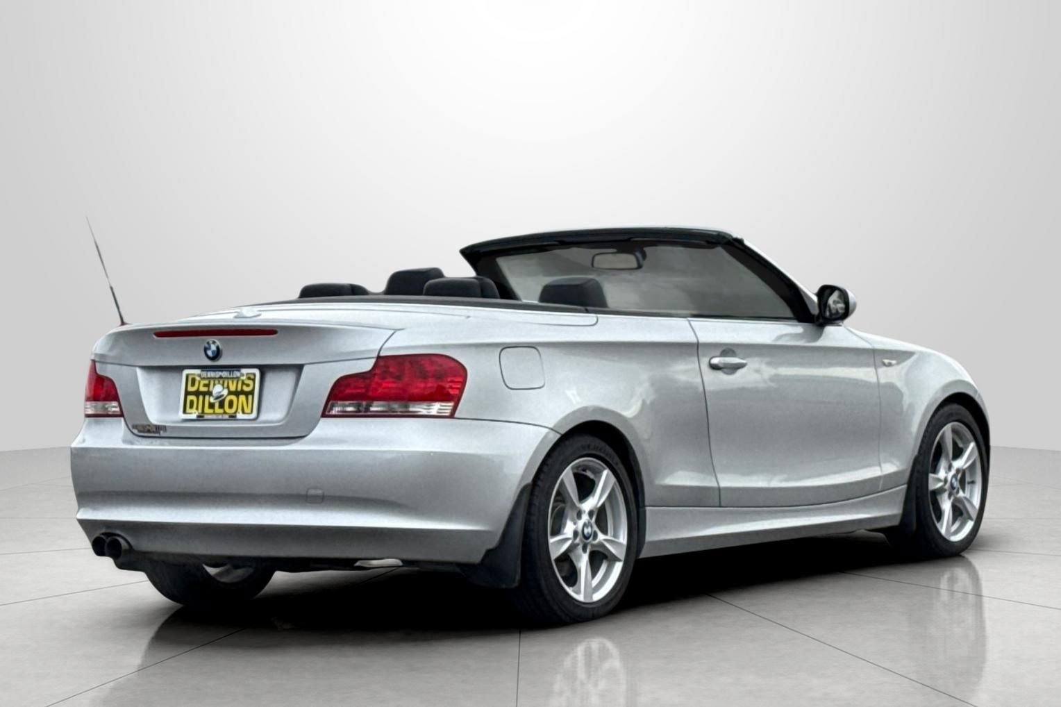 Used 2011 BMW 128i 128i image 4