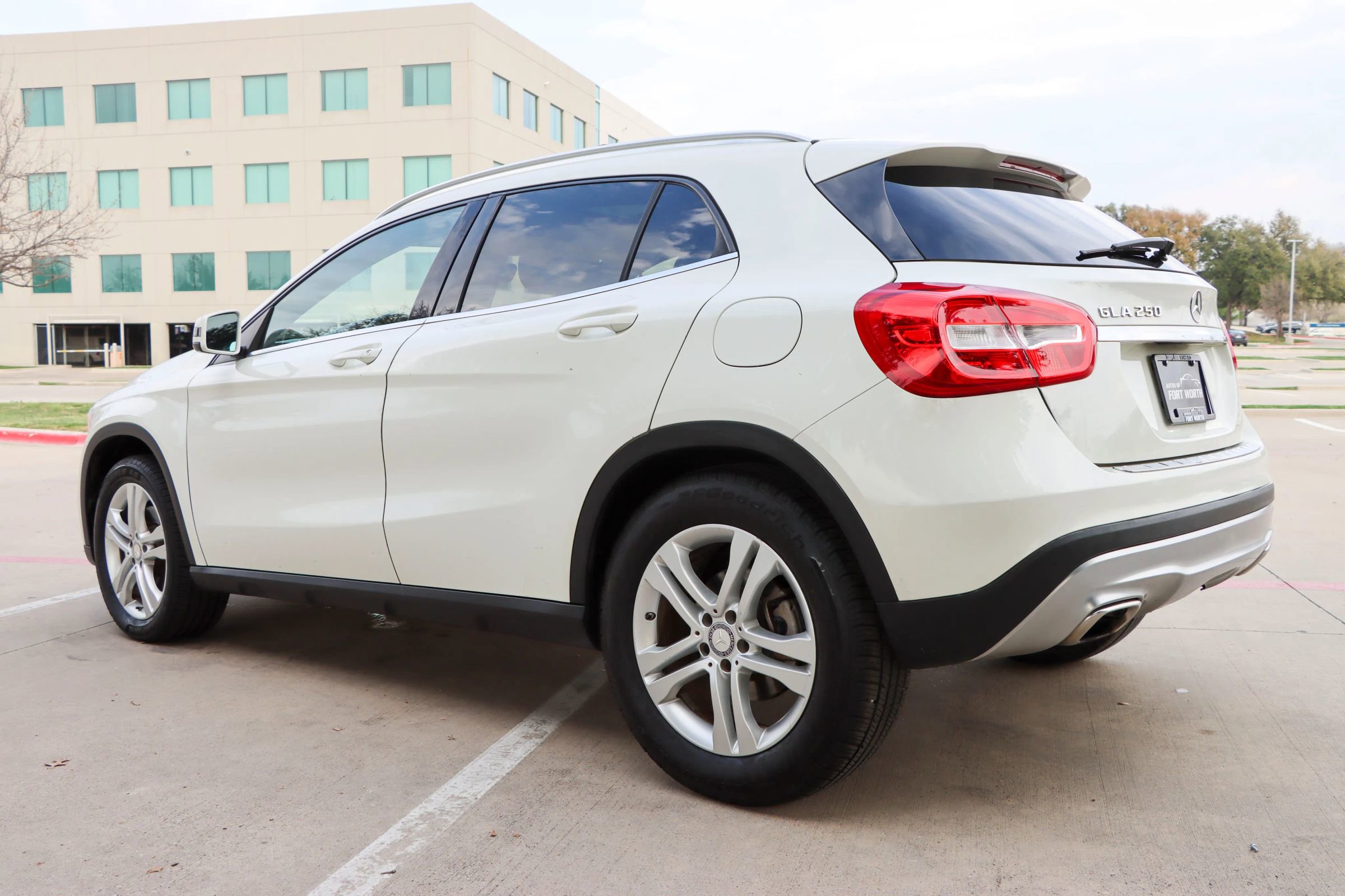 Used 2017 Mercedes-Benz GLA 250 image 5