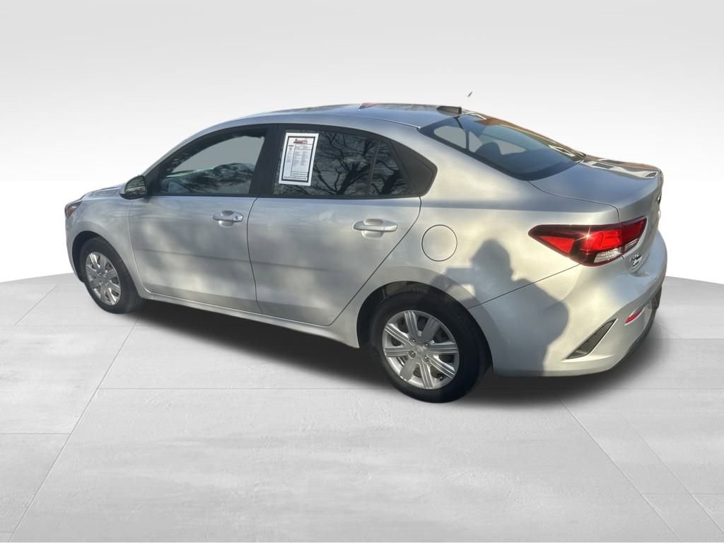 Used 2021 Kia Rio LX image 16