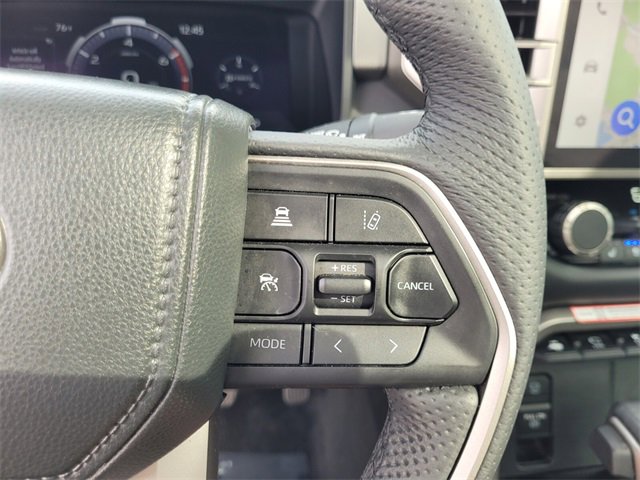 Used 2025 Toyota Tundra Limited image 32