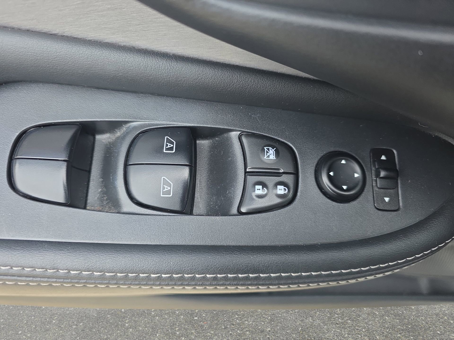 Used 2021 Nissan Murano SV w/ SV Special Edition Package FWD image 26