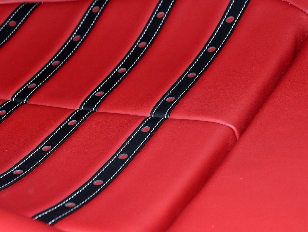 Certified 2021 Ferrari Roma image 37