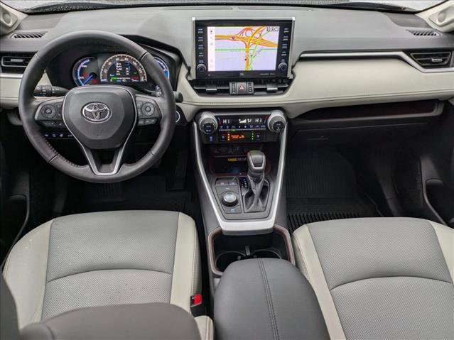 Used 2022 Toyota RAV4 Limited image 18