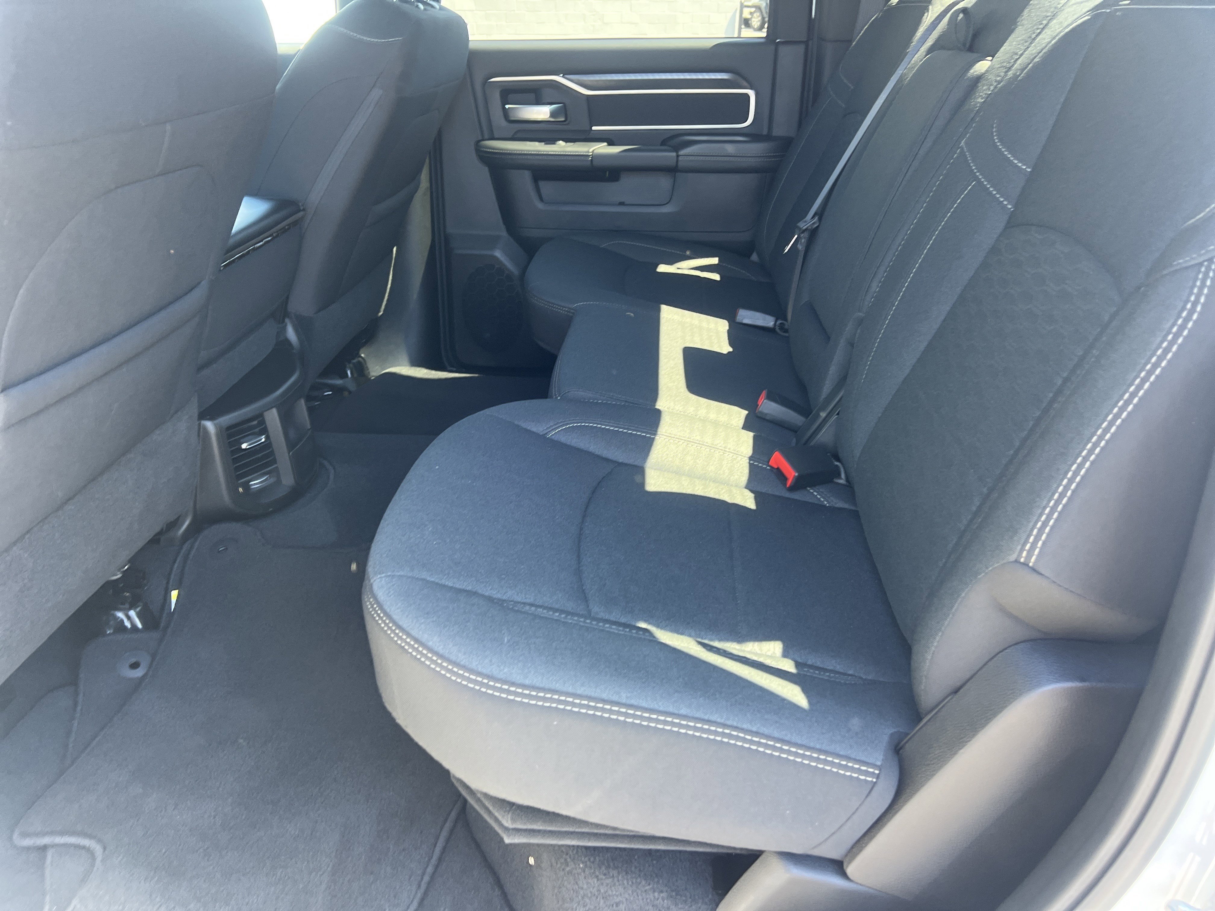 Used 2025 RAM 2500 Big Horn AWD/4WD image 27