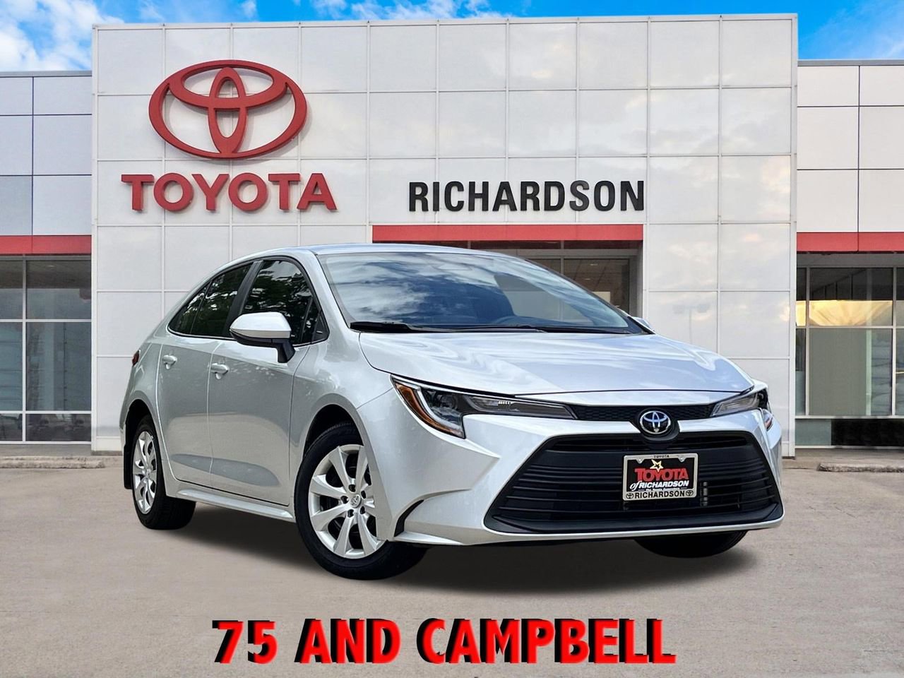 Used 2025 Toyota Corolla LE FWD image 1